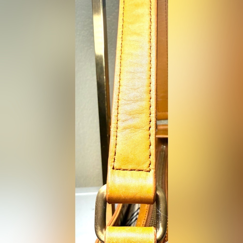 Burberry Vintage Leather Shoulder Bag | Nova Check Lining w/DB | Viral 20K Views - Picture 14 of 17